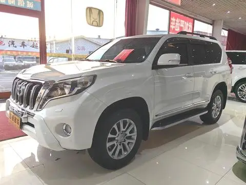 Toyota Prado 2016