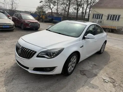 Buick Regal 2014 — фото 1