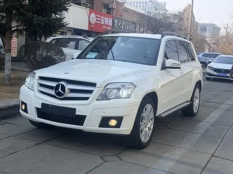 Mercedes-Benz GLK-Class 2011