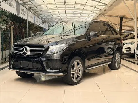 Mercedes-Benz GLE 2016