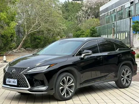 Lexus RX 2020