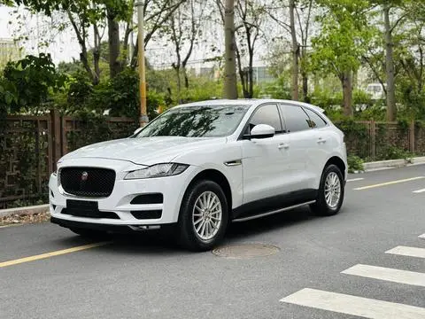 Jaguar F-PACE 2018