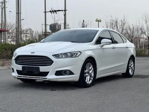 Ford 蒙迪欧 2013