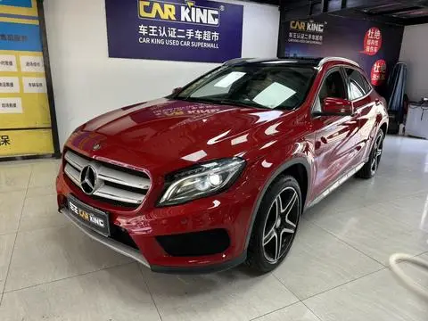 Mercedes-Benz GLA 2015