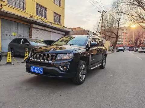 Jeep 指南者 2014