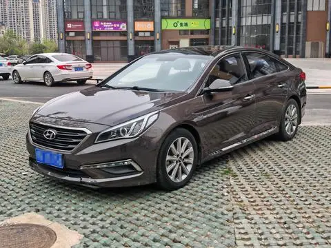 Hyundai 索纳塔九 2015