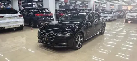 Audi A4L 2015