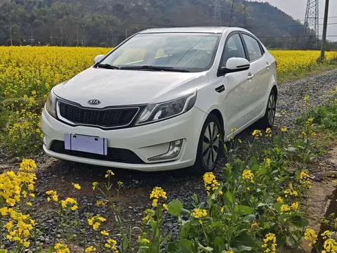 Kia K2 2011