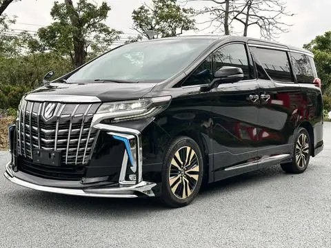 Toyota Alphard 2018 — фото 1