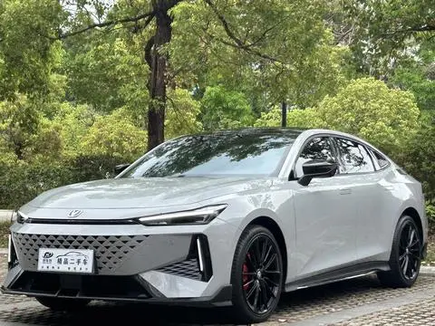 Changan UNI-V 2024