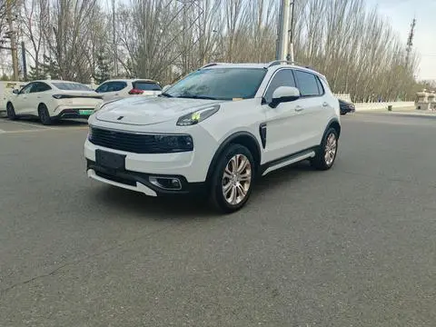 Lynk & Co 01 2019