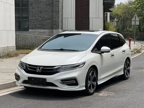 Honda Jade 2017