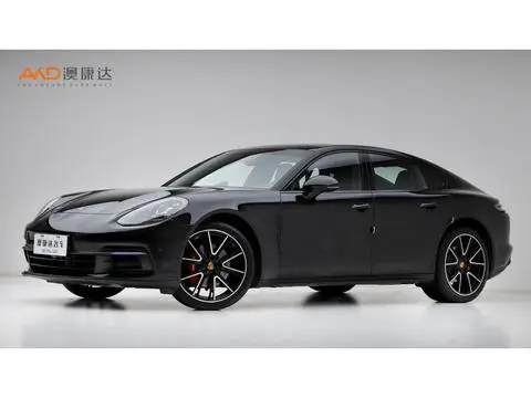 Porsche Panamera 2018