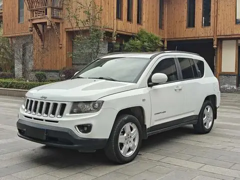 Jeep 指南者 2014