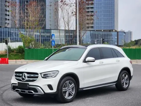 Mercedes-Benz GLC 2021 — фото 1