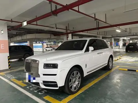 Rolls Royce Cullinan 2018