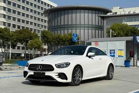 Mercedes-Benz E-Class 2021