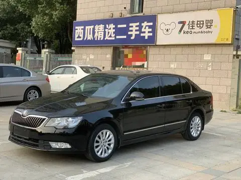 Skoda Superb 2013