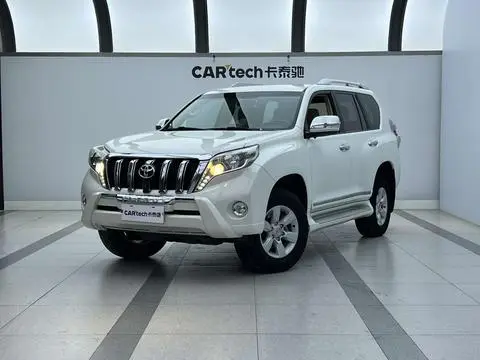 Toyota Prado 2016 — фото 1