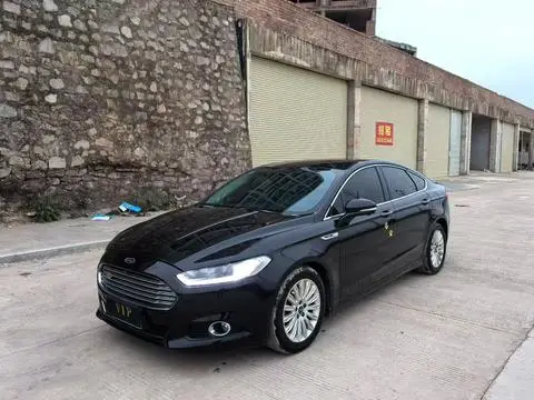 Ford 蒙迪欧 2013