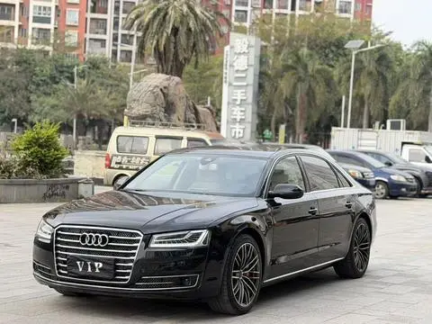 Audi A8 2012