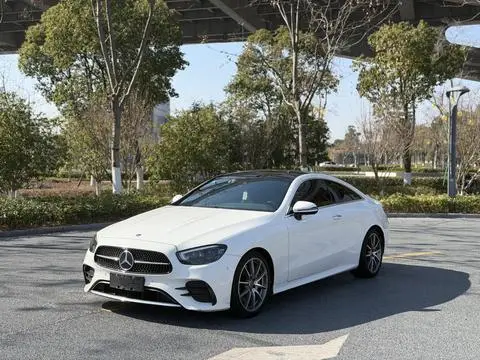 Mercedes-Benz E-Class 2021