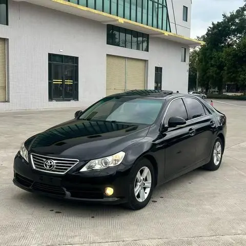 Toyota Reiz 2010