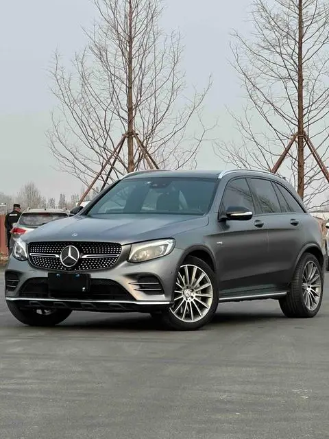 Mercedes-Benz GLC AMG 2017 — фото 1