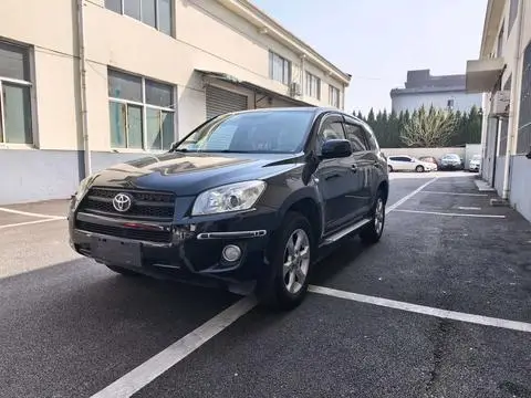 Toyota RAV4 2011