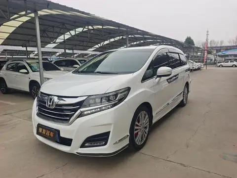 Honda 艾力绅 2016