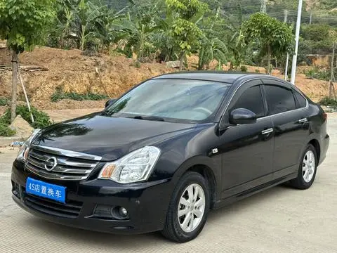 Nissan 轩逸 2012