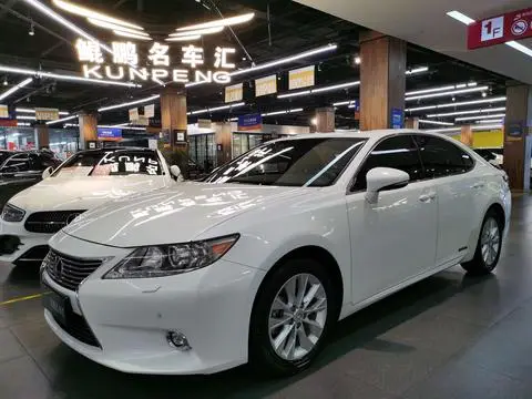 Lexus ES 2014