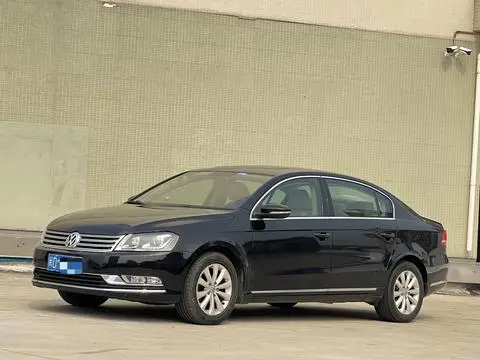 Volkswagen Magotan 2013