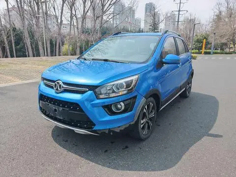 BAIC X25 2015