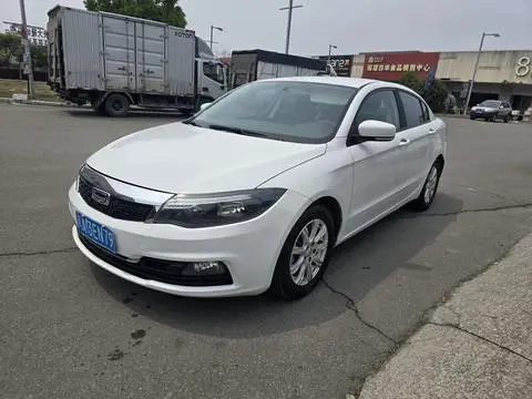 Qoros 3 2018