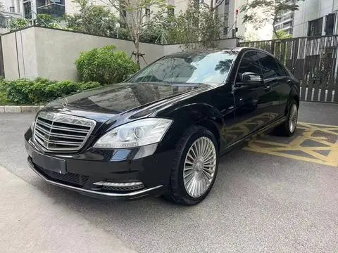 Mercedes-Benz S-Class 2012