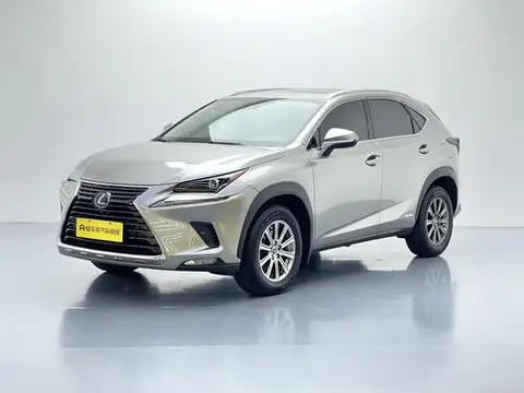 Lexus NX 2020