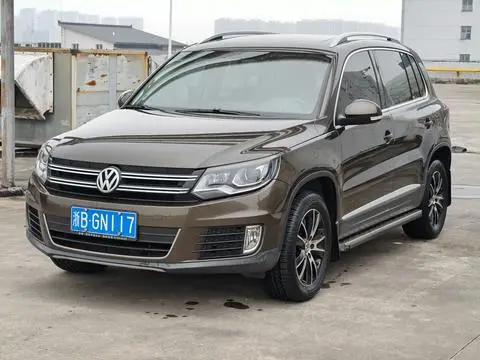 Volkswagen Tiguan 2015