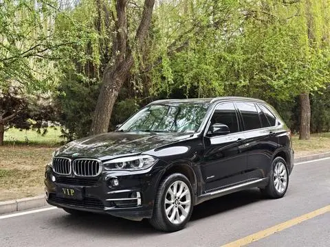 BMW X5 2018 — фото 1