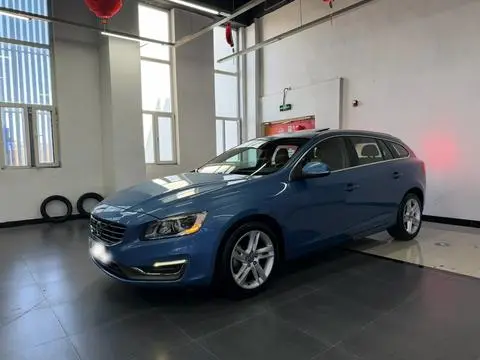 Volvo V60 2014