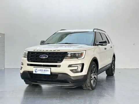 Ford 探险者 2016
