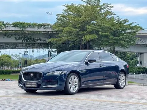 Jaguar XFL 2018