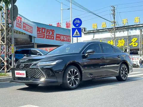 Toyota 亚洲龙 2022