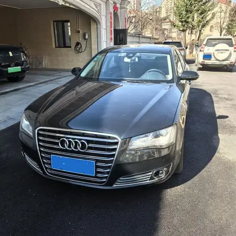 Audi A8 2012