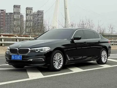 BMW 5 Series 2020