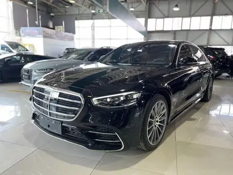 Mercedes-Benz S-Class 2023