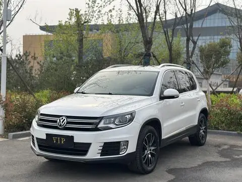 Volkswagen Tiguan 2015