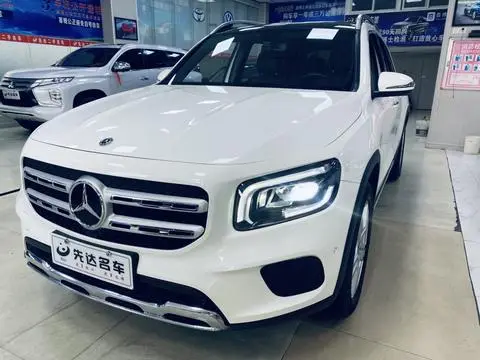 Mercedes-Benz GLB 2021