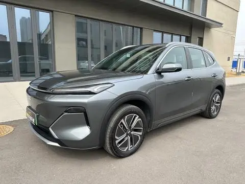 Geely 星舰7 EM-i 2025