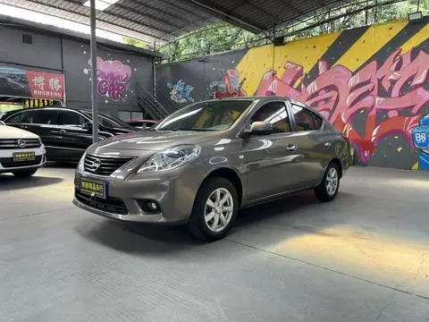 Nissan 阳光 2011